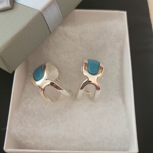 Silver and Blue Women's Earrings. (A71)